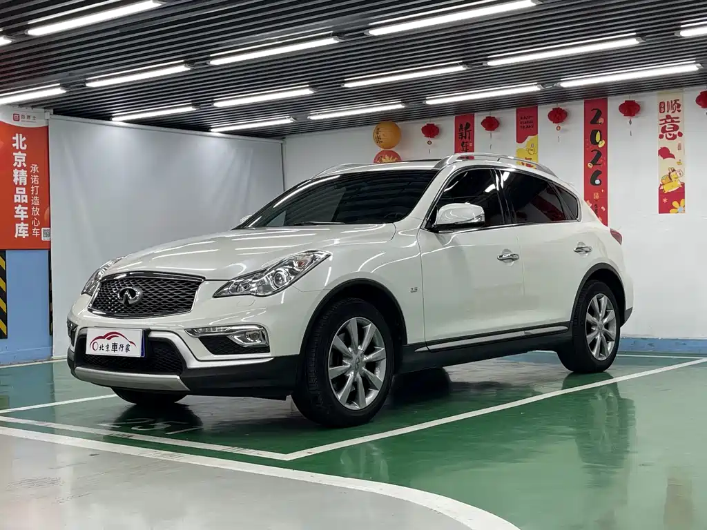 Infiniti QX50 2017 — фото 1