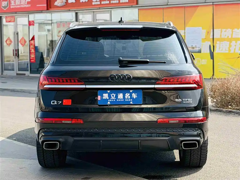 Audi Q7 2022 — фото 5