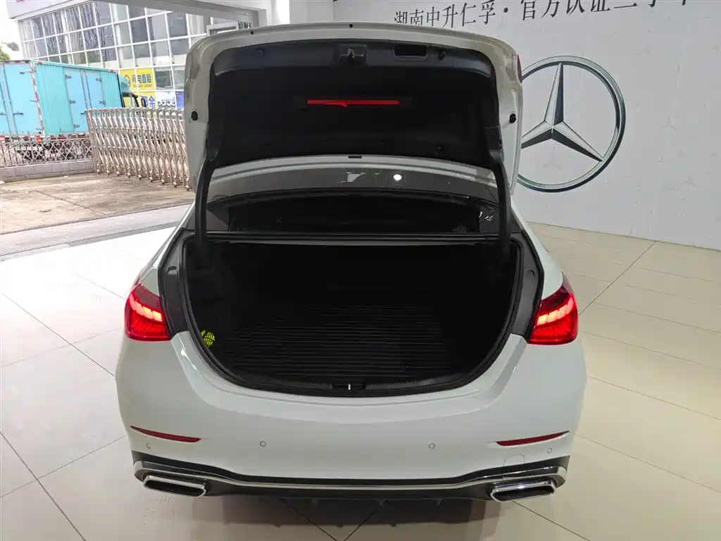 Mercedes-Benz C-Class 2022 — фото 14
