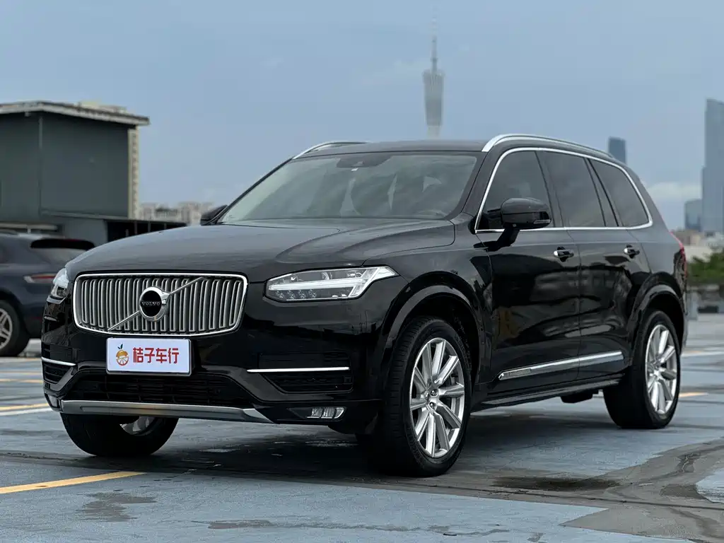 Volvo XC90 2019