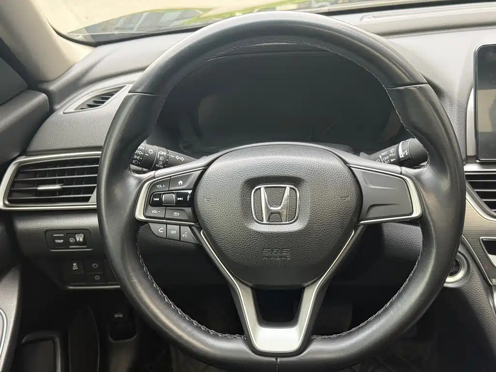 Honda Accord 2023 — фото 9