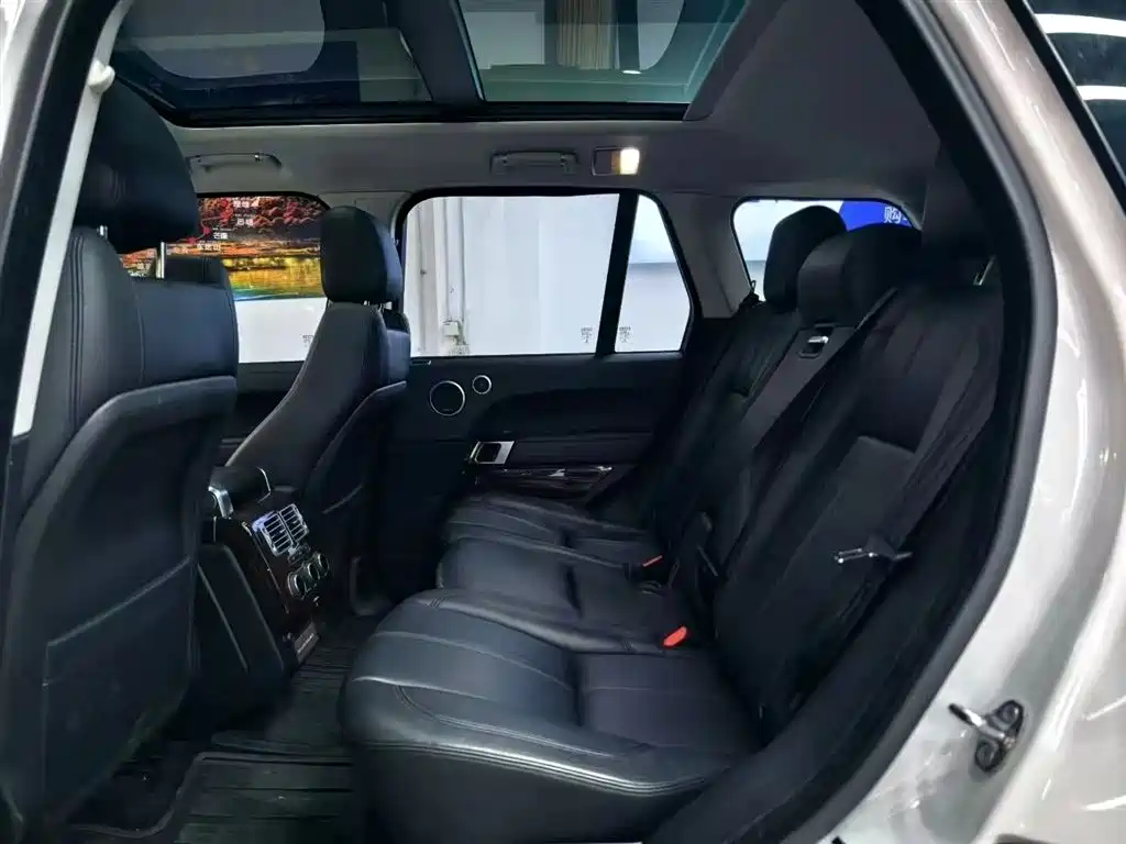 Land Rover Range Rover 2018