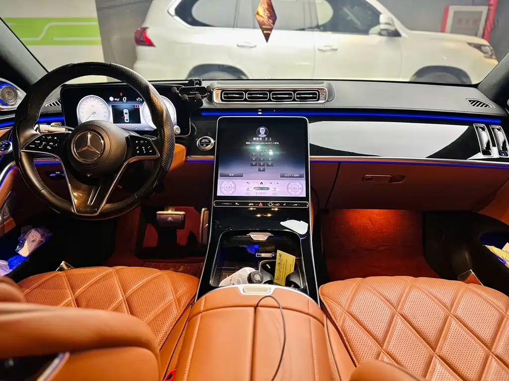 Mercedes-Benz Maybach S-Class 2023