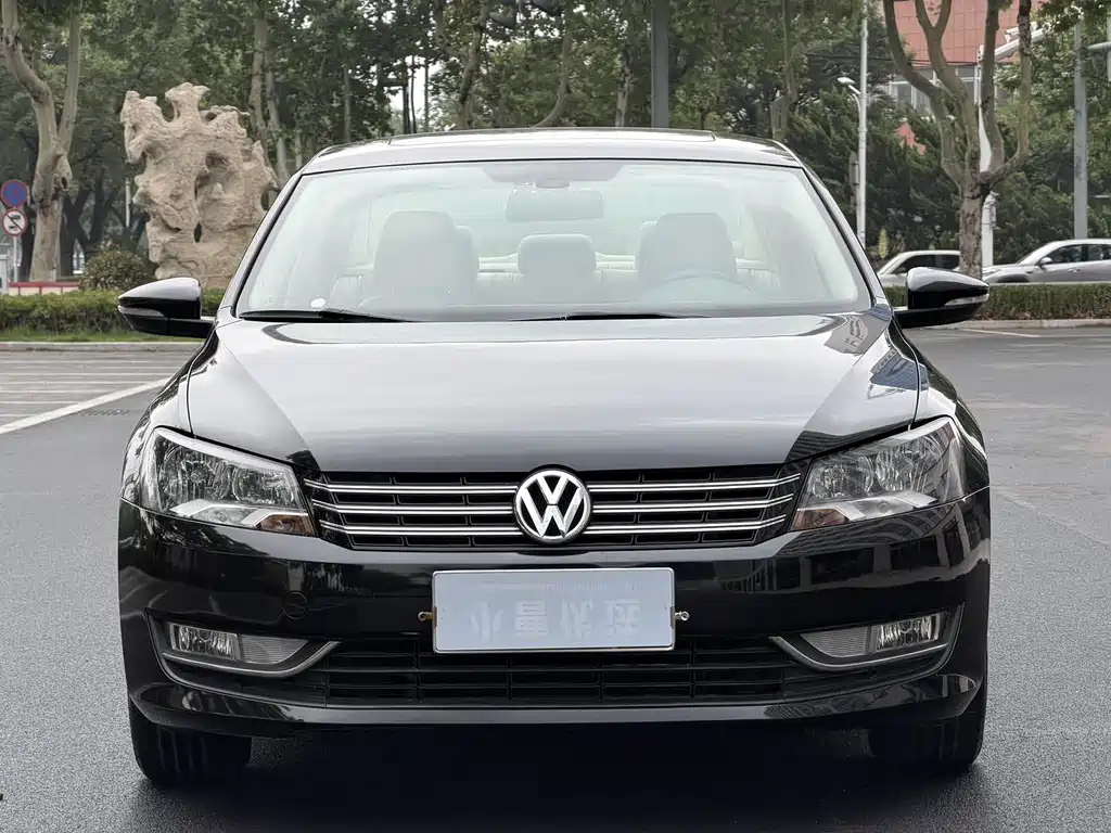Volkswagen Passat 2012