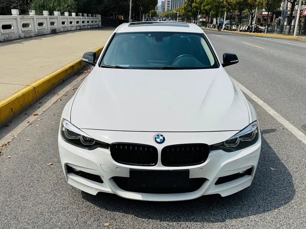 BMW 3 Series 2019 — фото 2