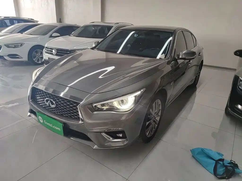 Infiniti Q50L 2021