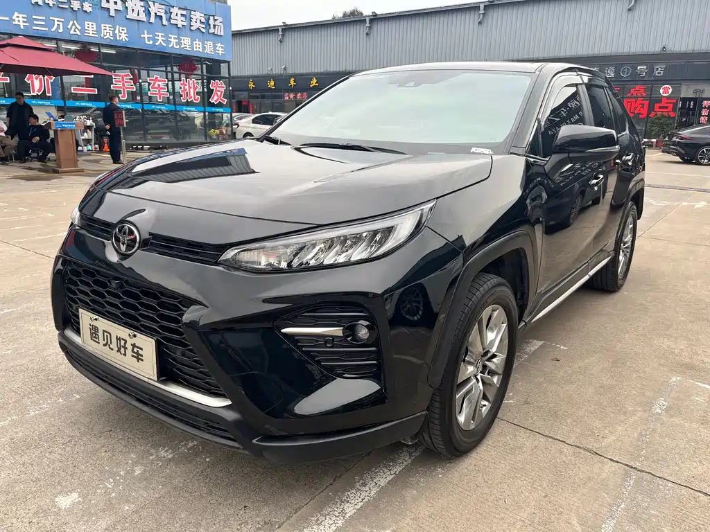 Toyota Wildlander 2022 — фото 1