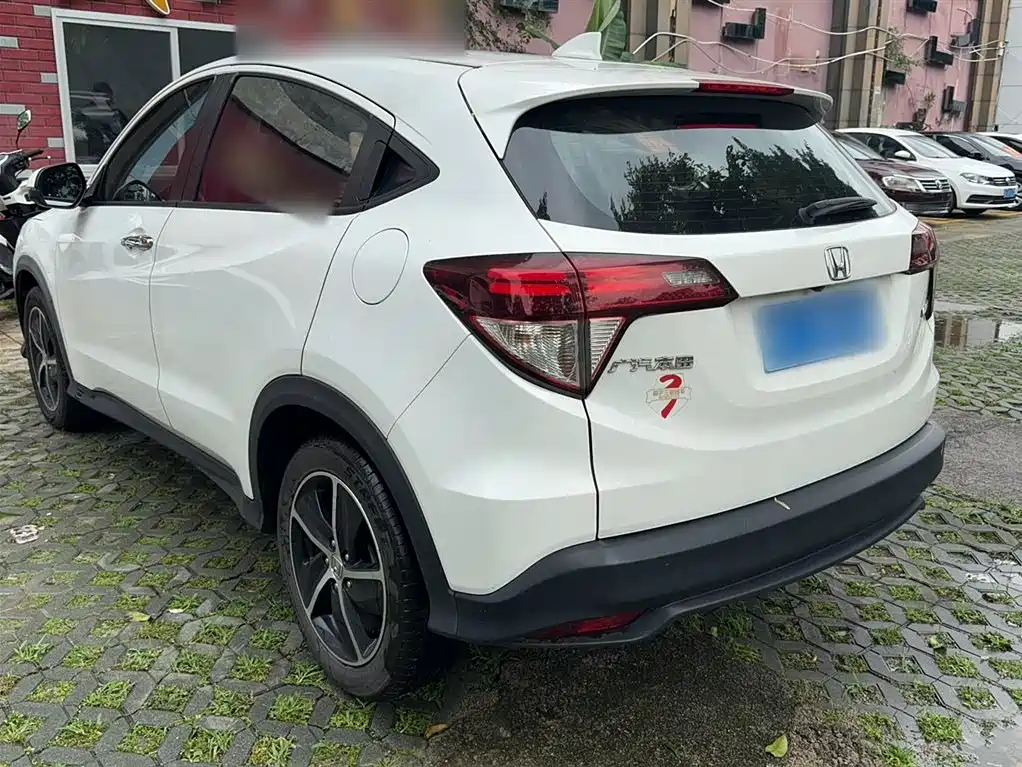Honda Vezel 2021 — фото 7