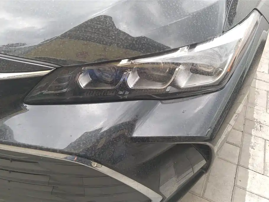 Toyota Avalon 2021