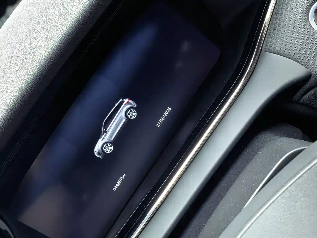 Land Rover Evoque 2022 — фото 4