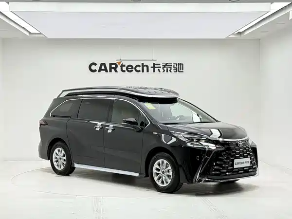 Toyota Granvia 2024