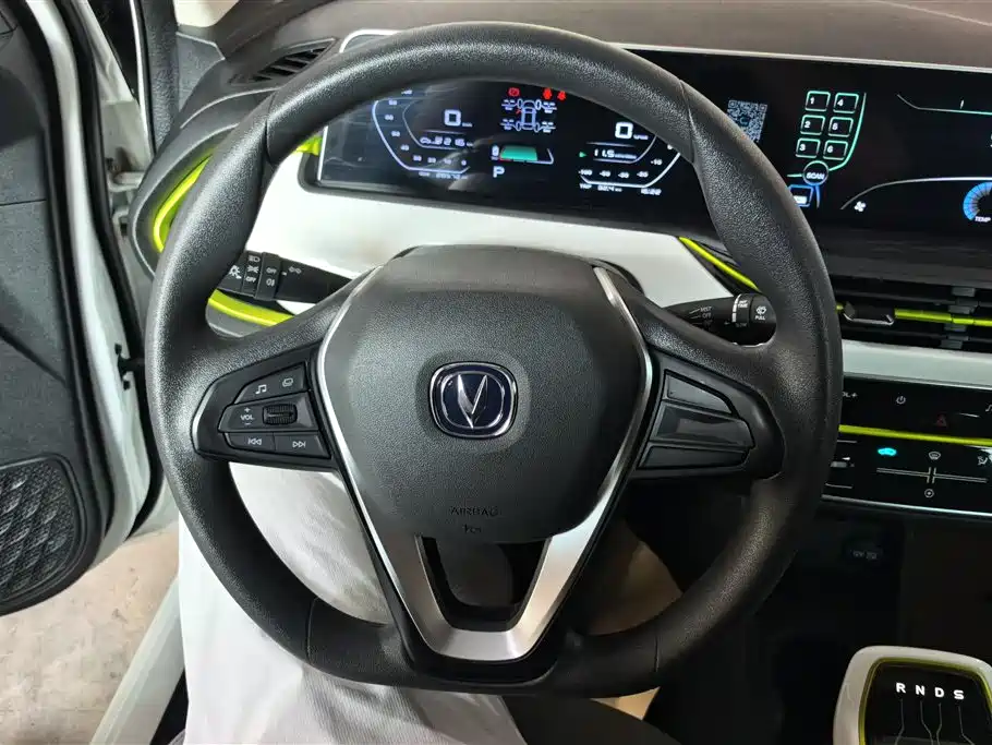 Changan Benben E-Star 2021 — фото 15