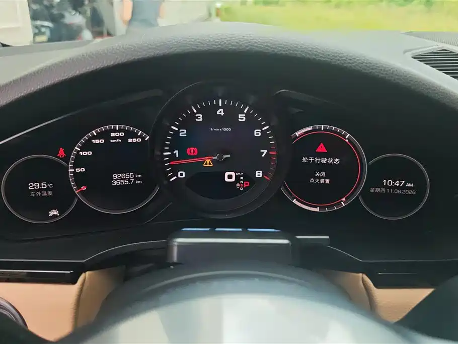 Porsche Cayenne 2018 — фото 14