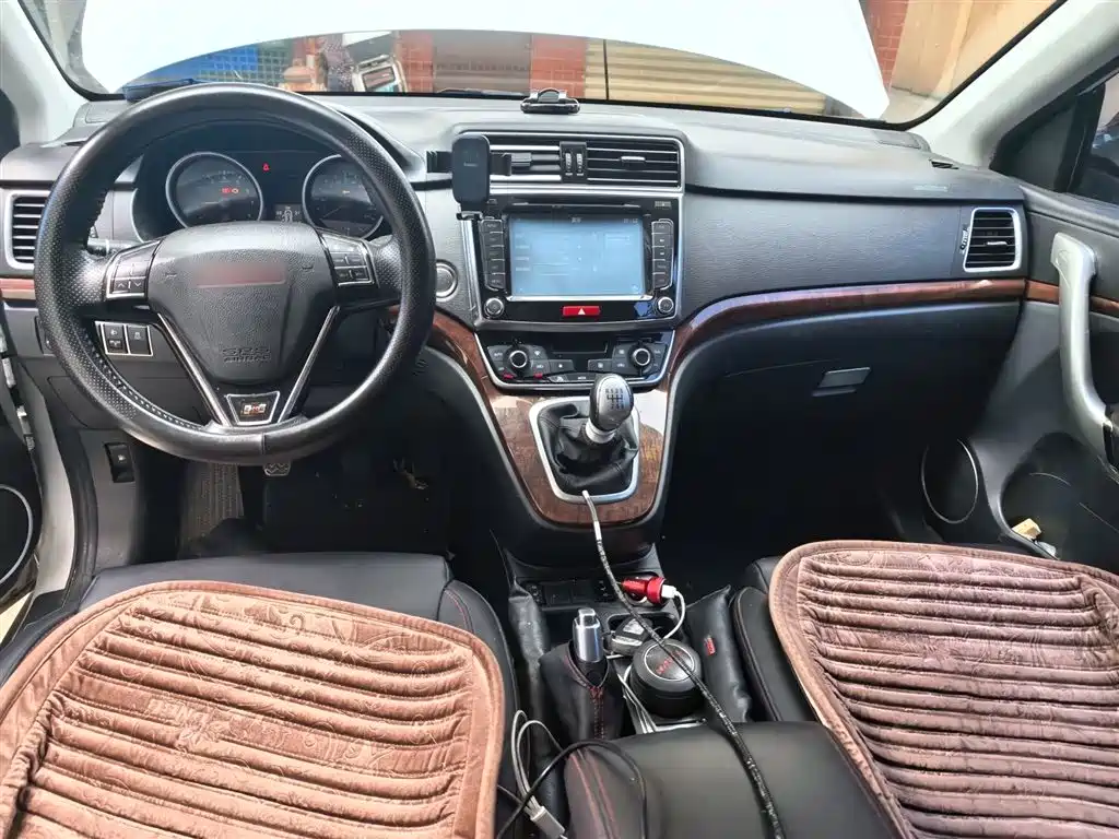 Haval H6 2015 — фото 13