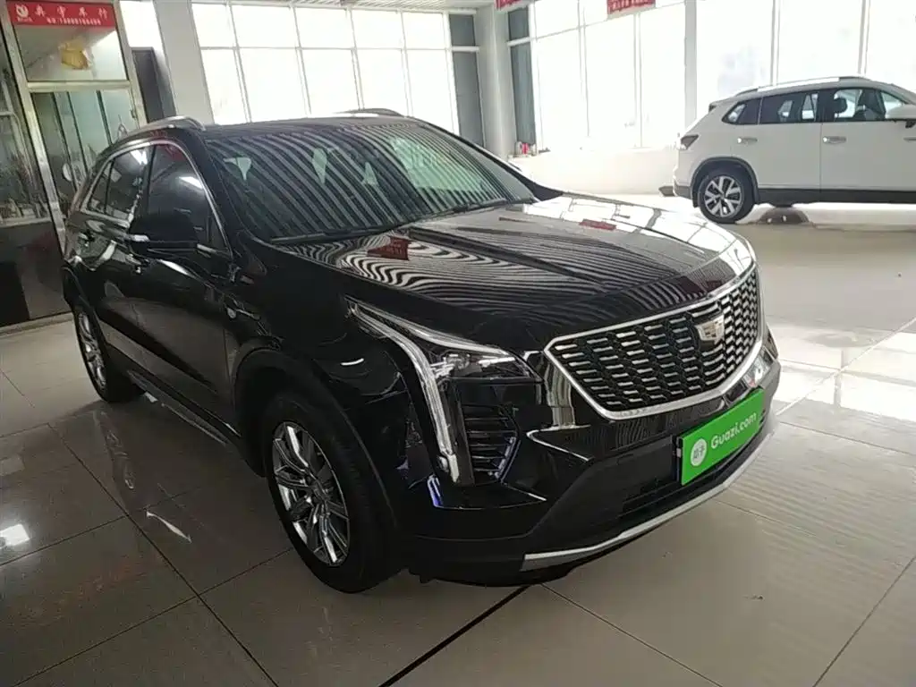 Cadillac XT4 2021 — фото 4