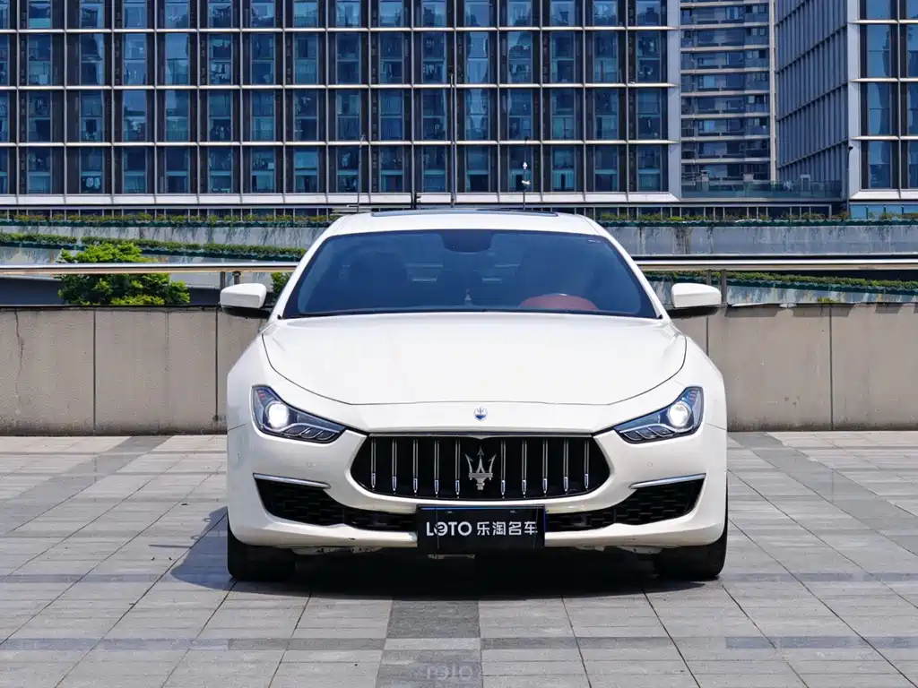 Maserati Ghibli 2022 — фото 2