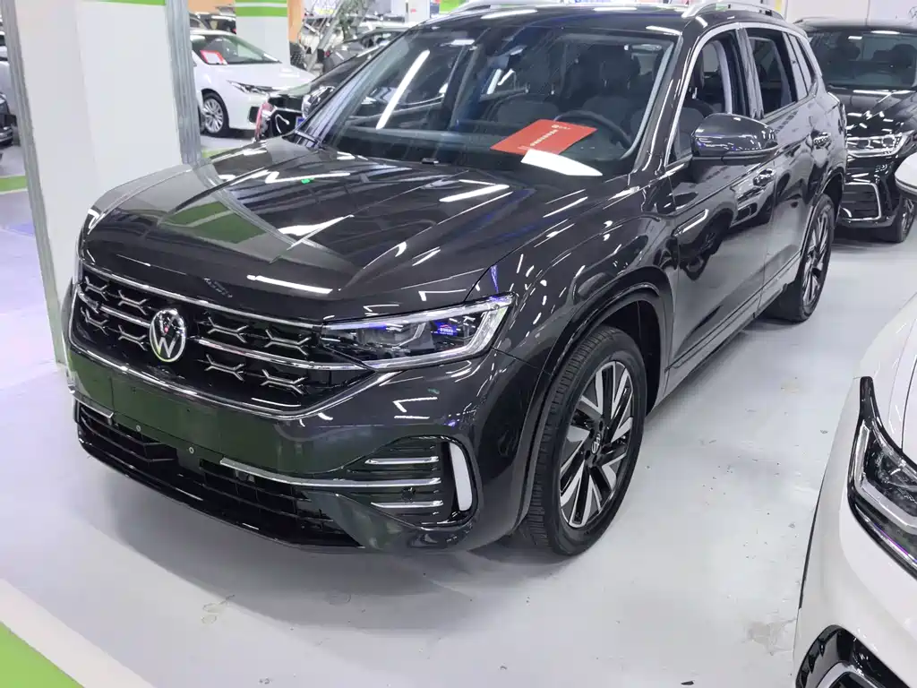 Volkswagen X 2023