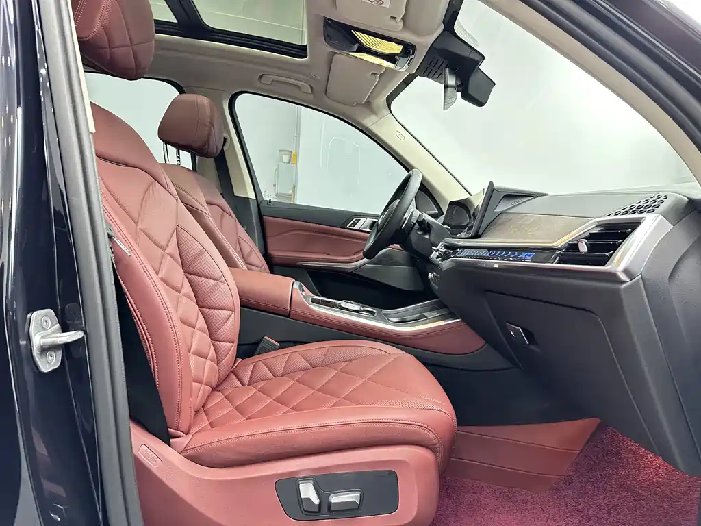 BMW X5 2025 — фото 13