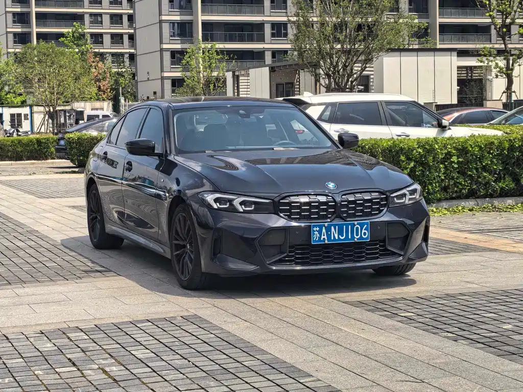 BMW 3 Series 2023