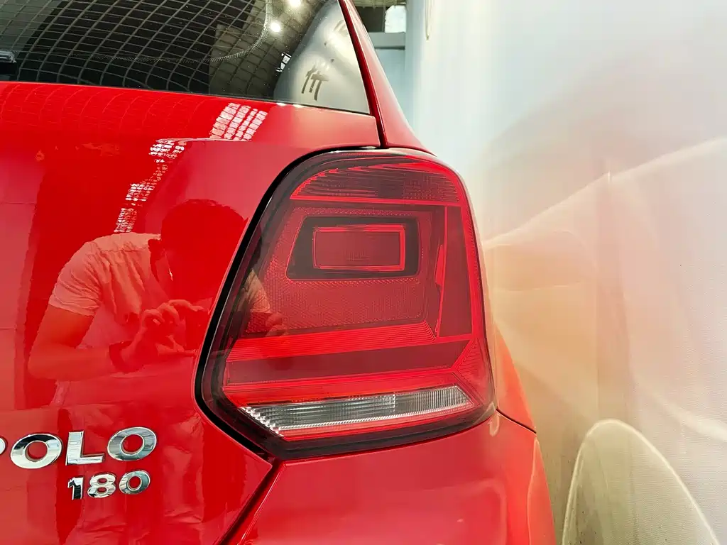 Volkswagen Polo 2017 — фото 8
