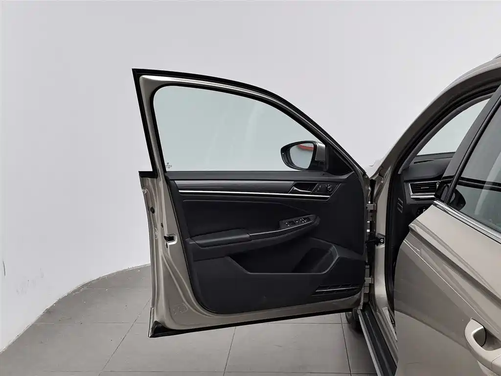 Volkswagen C-Trek 2017 — фото 8