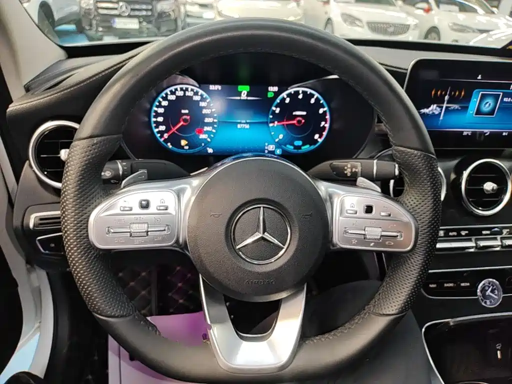 Mercedes-Benz C-Class 2021 — фото 11