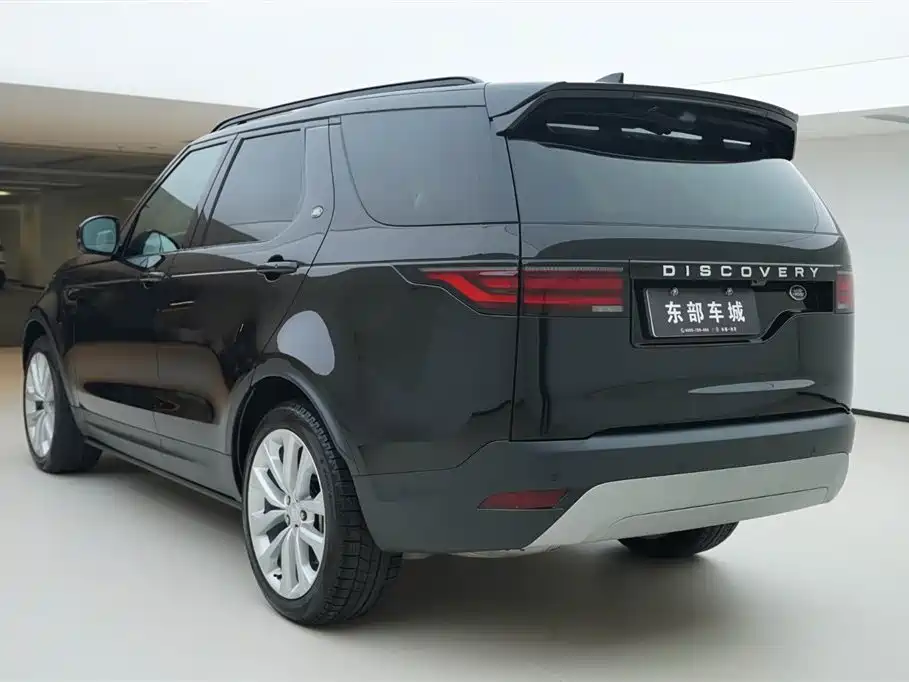 Land Rover Discovery 2025 — фото 5