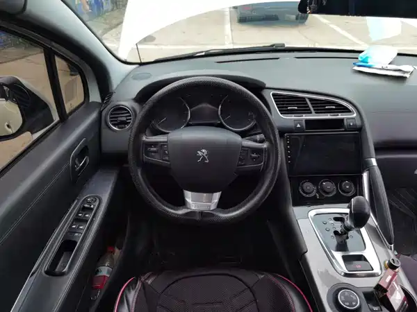 Peugeot 3008 2016