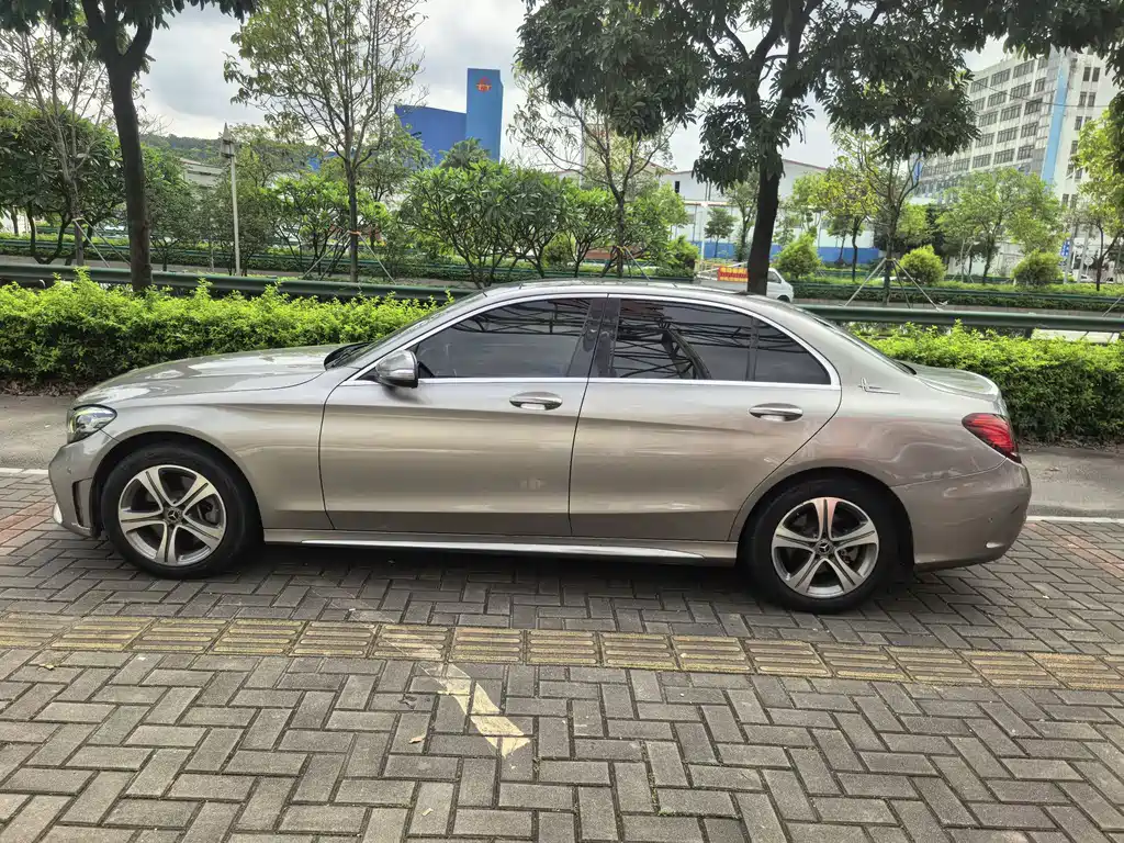 Mercedes-Benz C-Class 2020 — фото 2