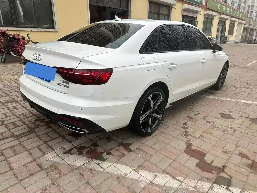 Audi A4L 2025