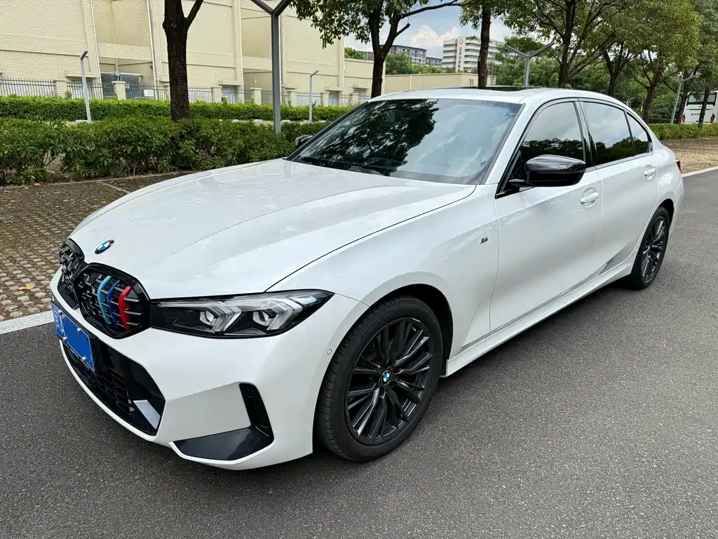 BMW 3 Series 2023