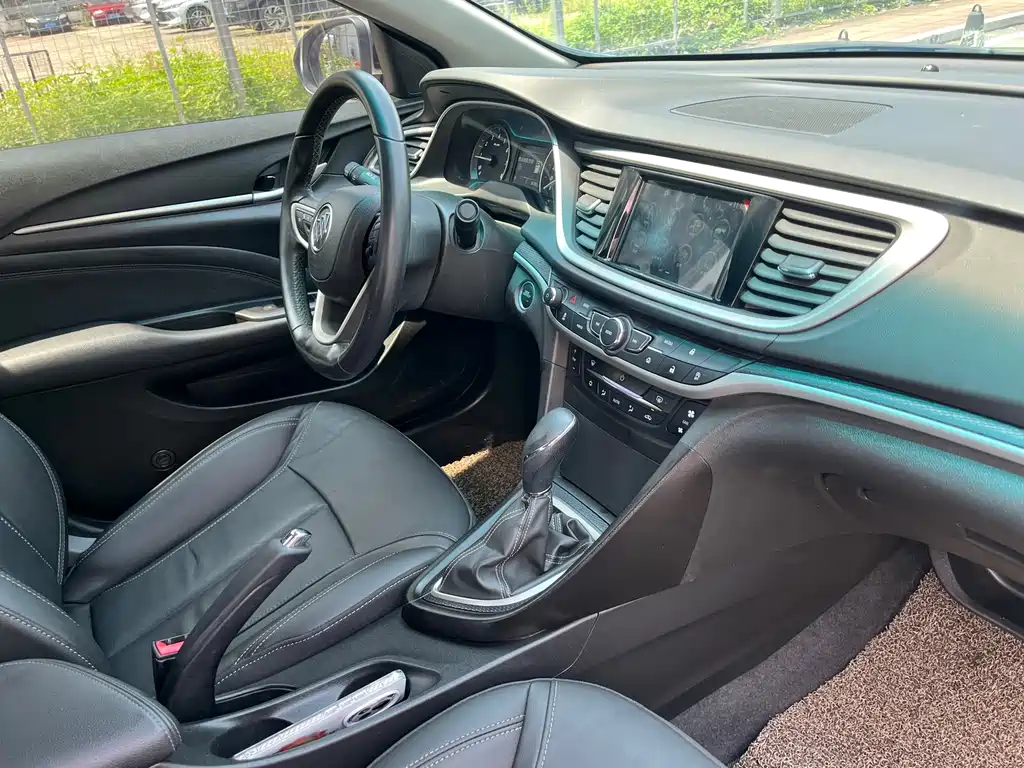 Buick Excelle 2018 — фото 16