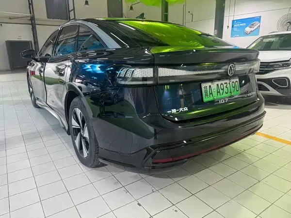 Volkswagen ID.7 VIZZION 2025