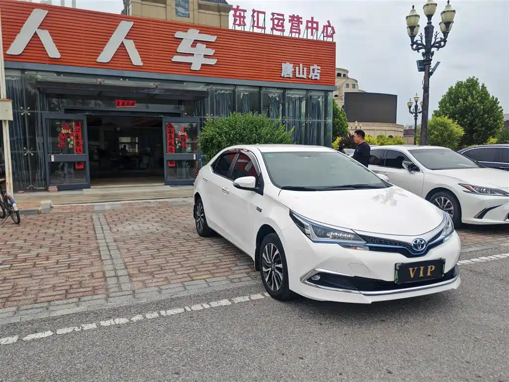 Toyota Corolla Dual Engine E+ 2019 — фото 3