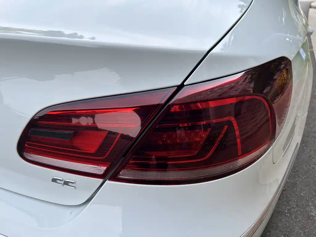 Volkswagen CC 2017 — фото 11