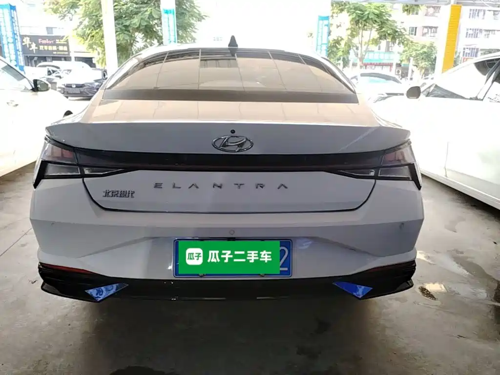 Hyundai Elantra 2021