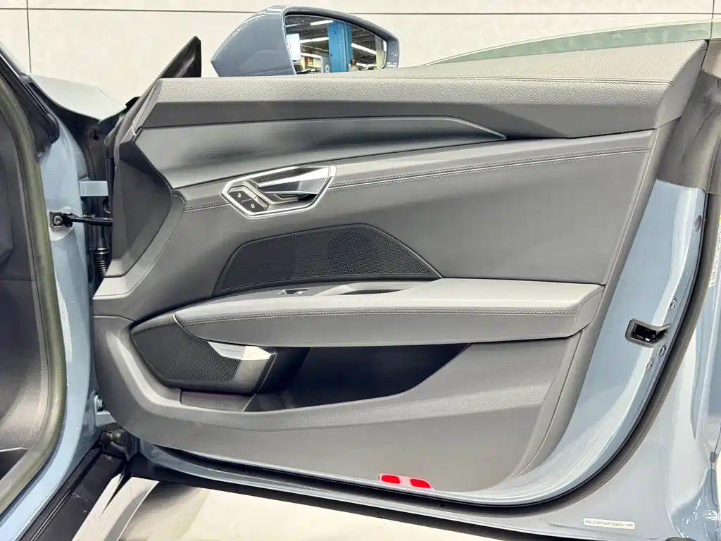 Audi e-tron GT 2024 — фото 26