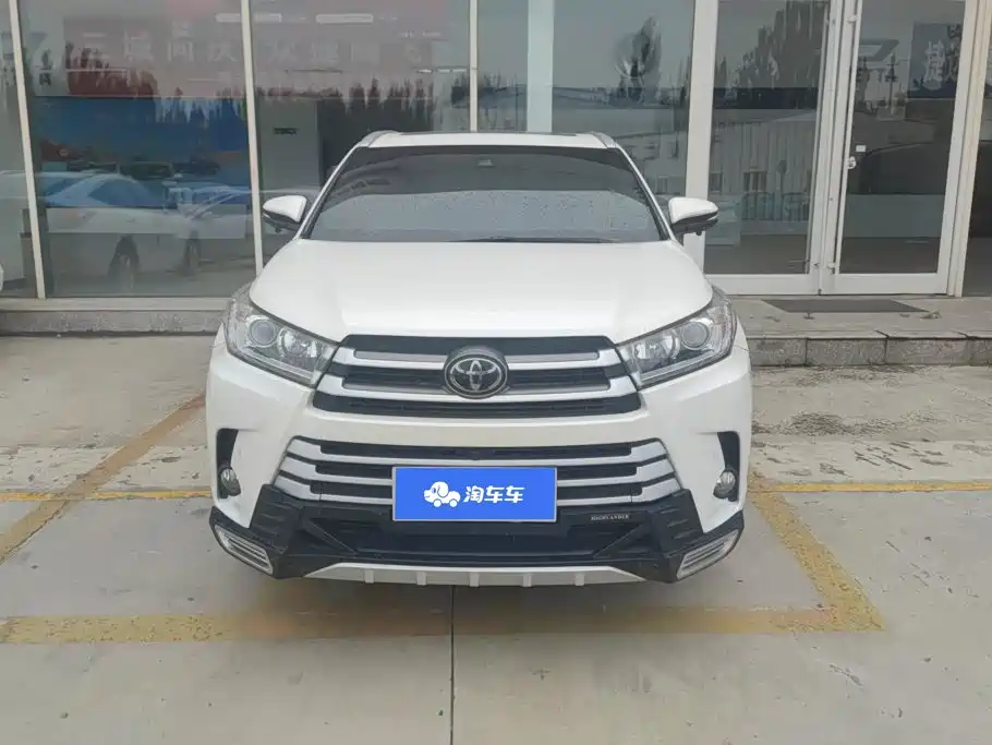 Toyota Highlander 2018 — фото 2