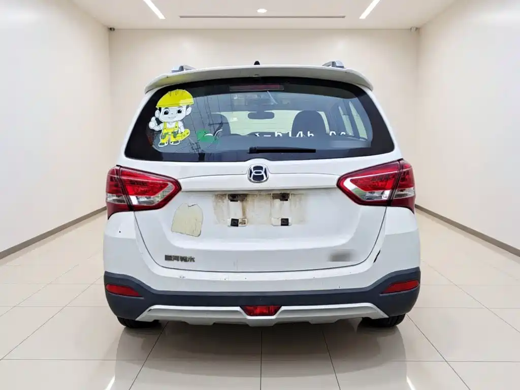 Suzuki Liana A6 2016 — фото 5