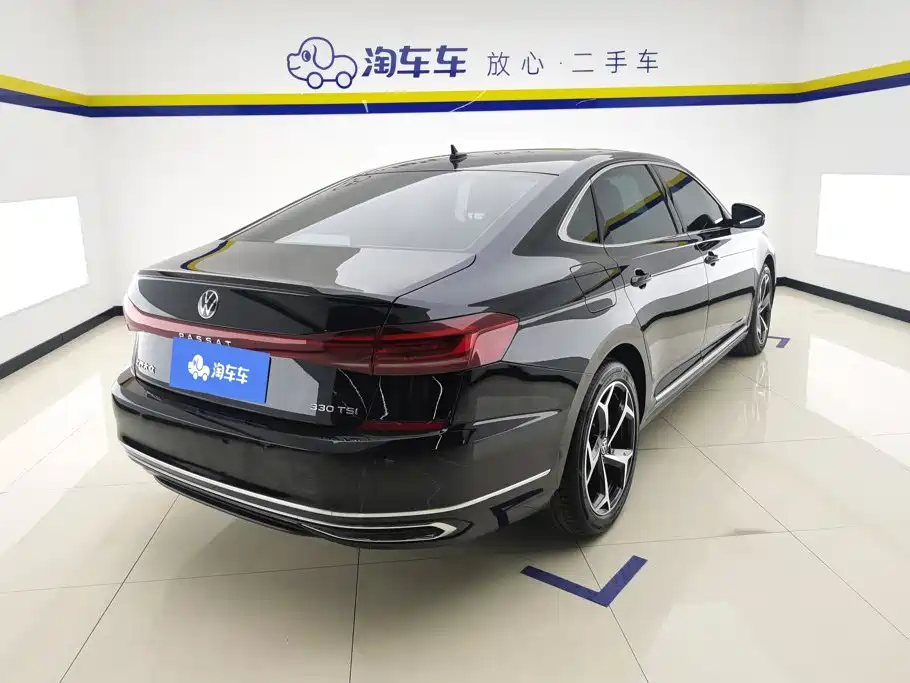 Volkswagen Passat 2024