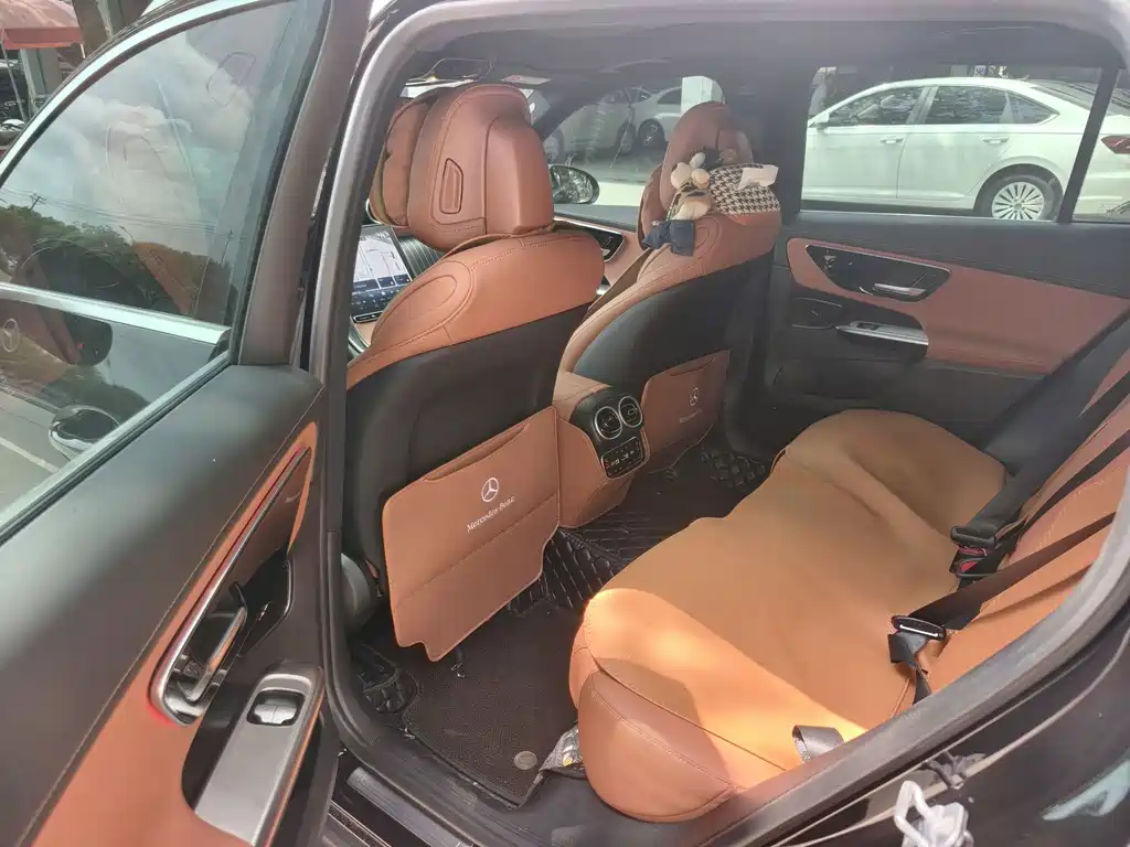 Mercedes-Benz GLC 2024