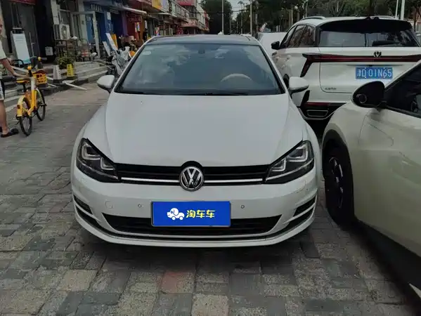 Volkswagen Golf 2016