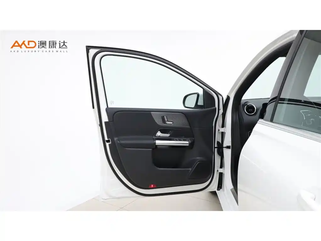 Mercedes-Benz B-Class 2023 — фото 10