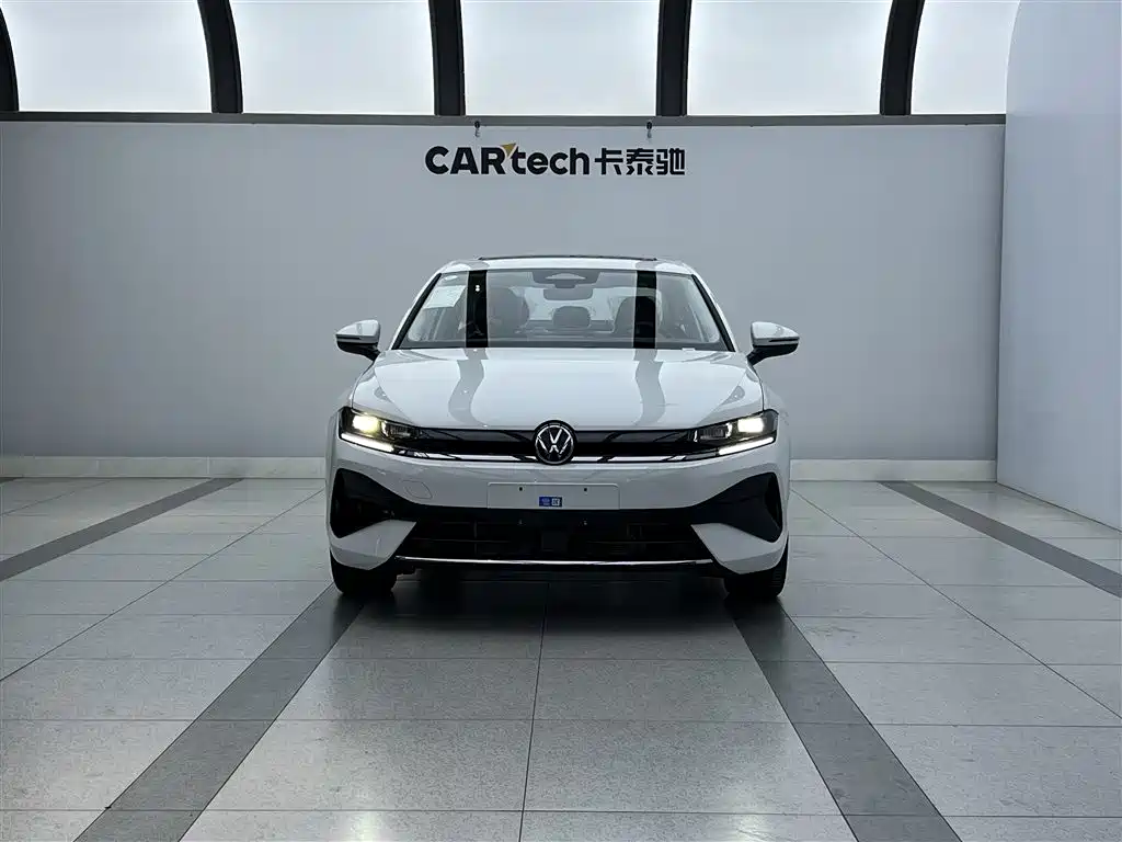 Volkswagen Sagitar 2026