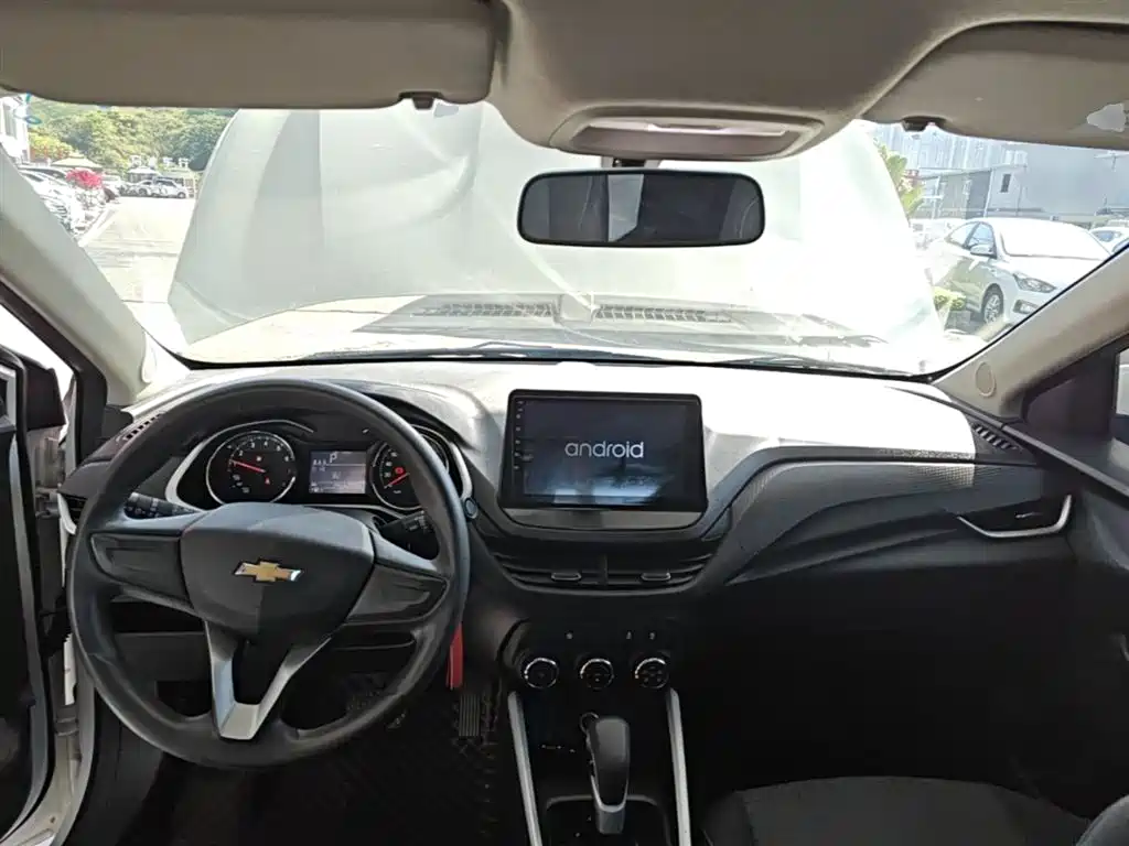 Chevrolet Cavalier 2020 — фото 10
