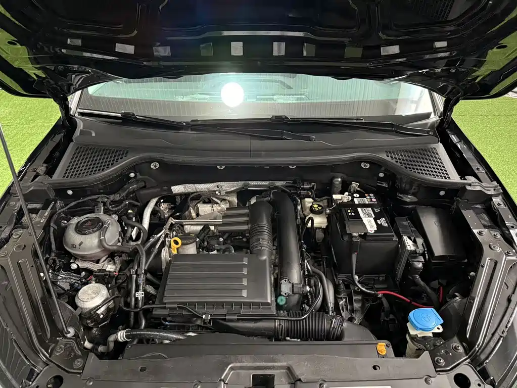 Skoda Korok 2023 — фото 18