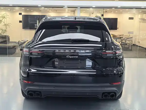 Porsche Cayenne 2020