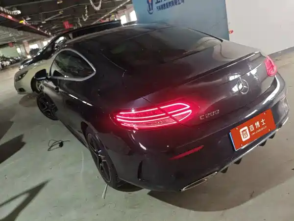 Mercedes-Benz C-Class 2021