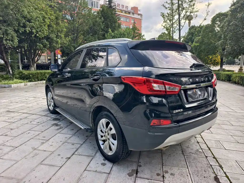 BAIC Shenbao X55 2016 — фото 4