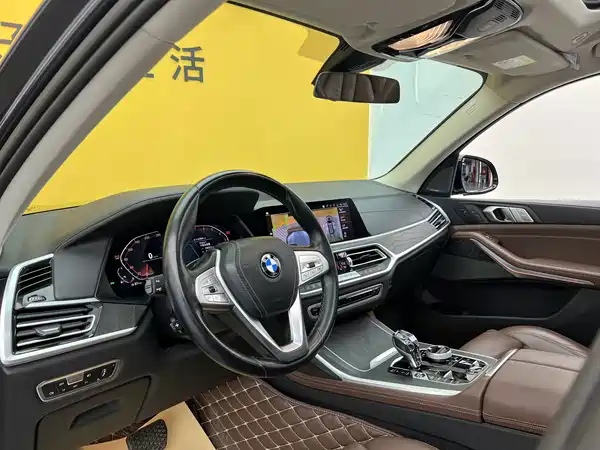 BMW X7 2019